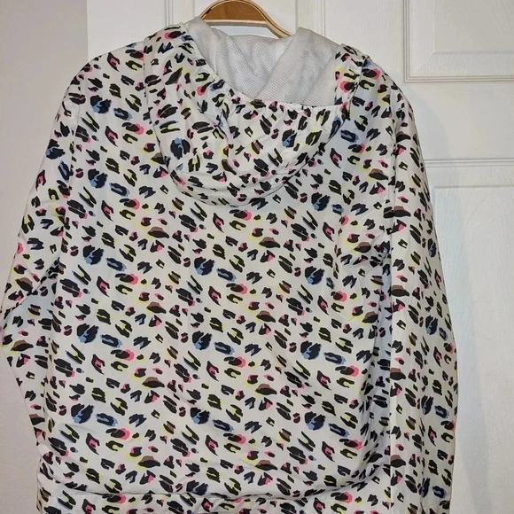Zara Kids‎ Animal Print Rain Windbreaker Jacket with Hood and Pockets Sz 11-12 - Picture 4 of 5